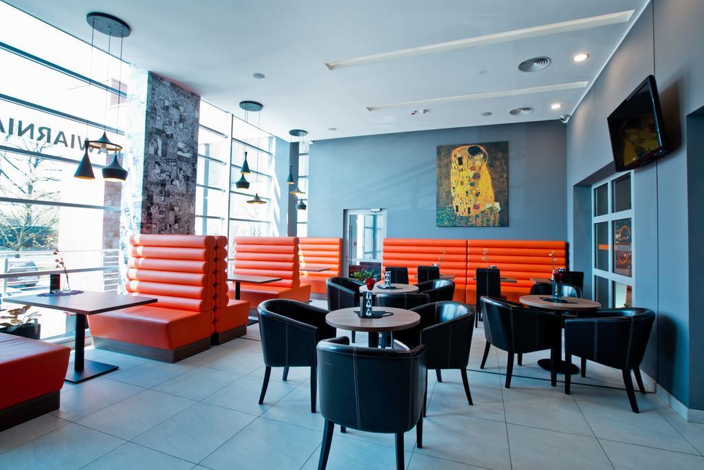 Hotel Europa Lubiń Εξωτερικό φωτογραφία