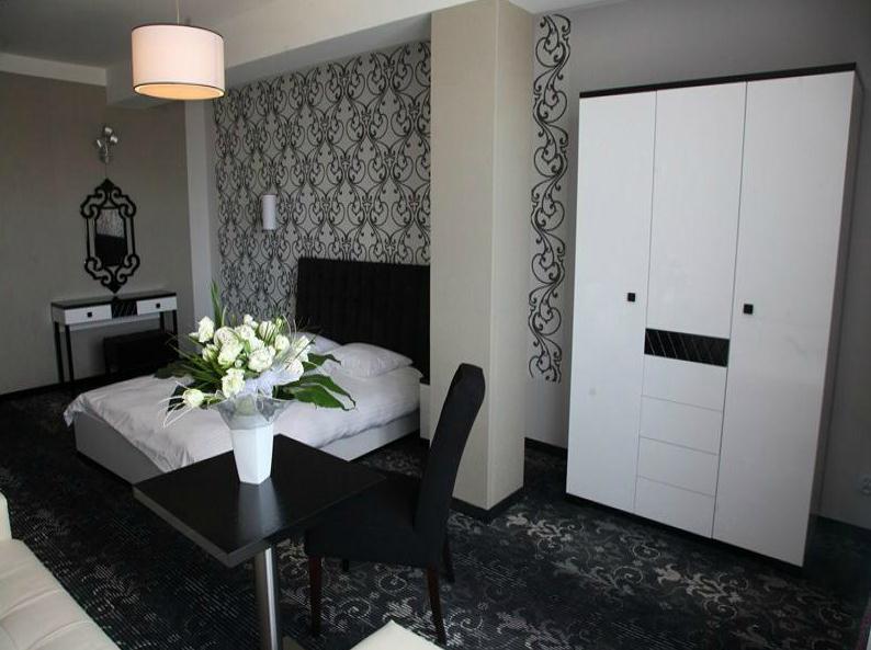 Hotel Europa Lubiń Εξωτερικό φωτογραφία